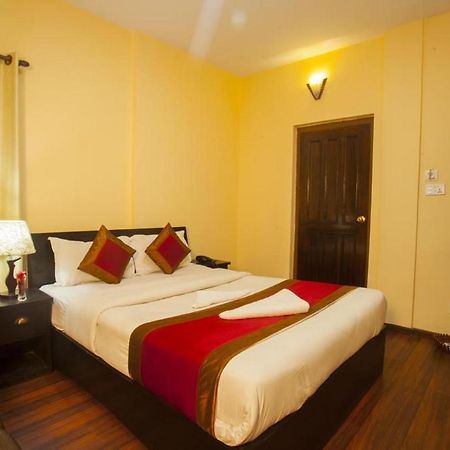Hotel Aerotech Near Igi Airport Nuova Delhi Esterno foto