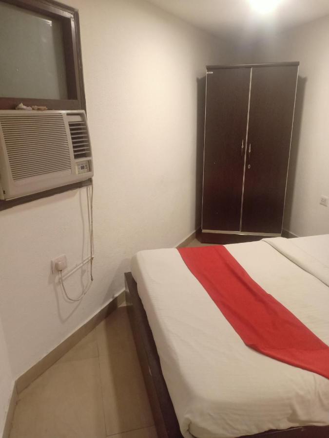 Hotel Aerotech Near Igi Airport Nuova Delhi Esterno foto