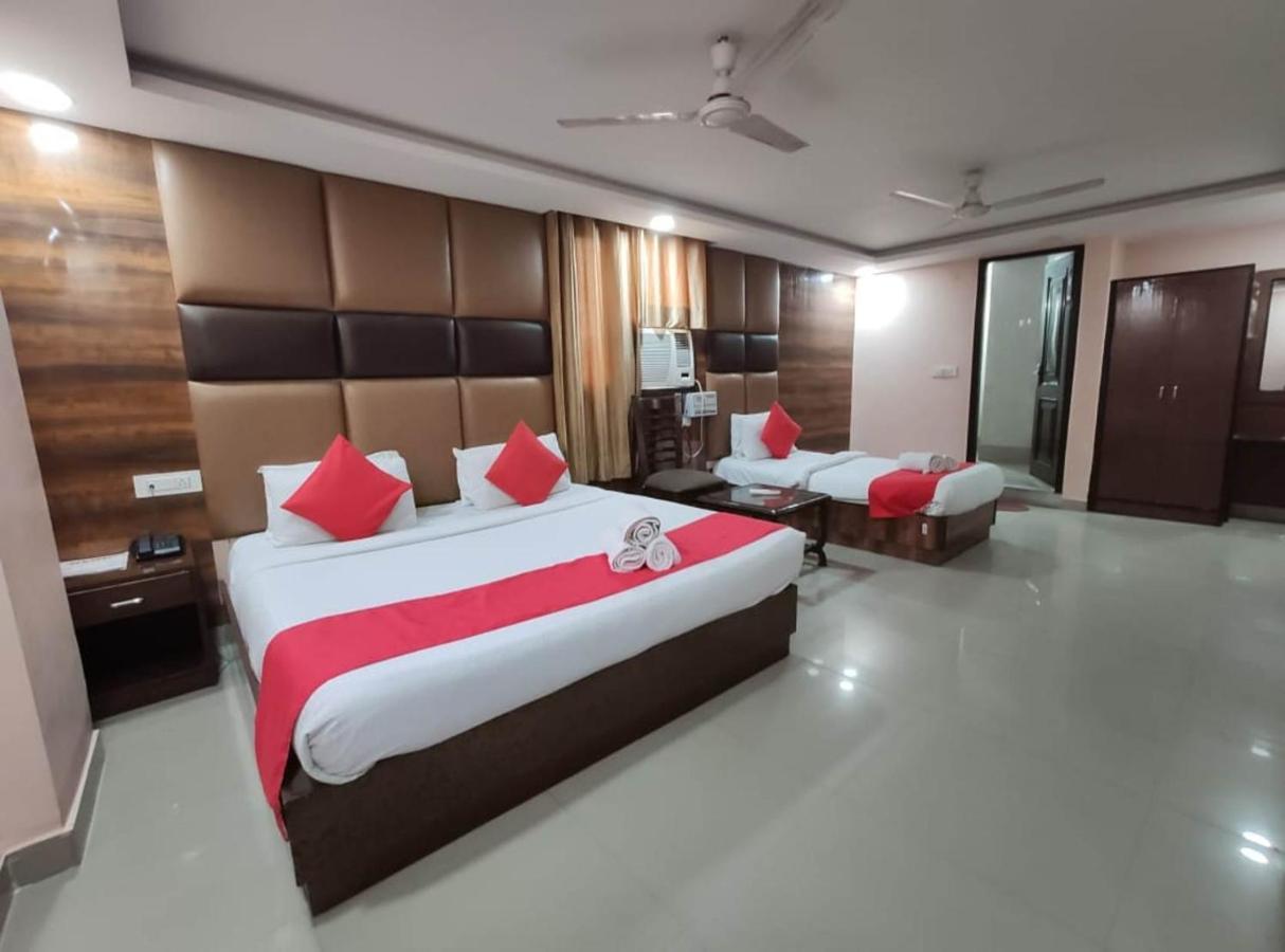 Hotel Aerotech Near Igi Airport Nuova Delhi Esterno foto